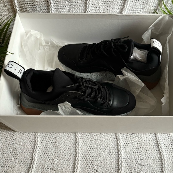 🛍️🛍️ 🥂 HOST PICK 🎁 🥂 STELLA MCCARTNEY Eclypse ow-Top Sneakers. Size : 37  (NWT) - Picture 2 of 16